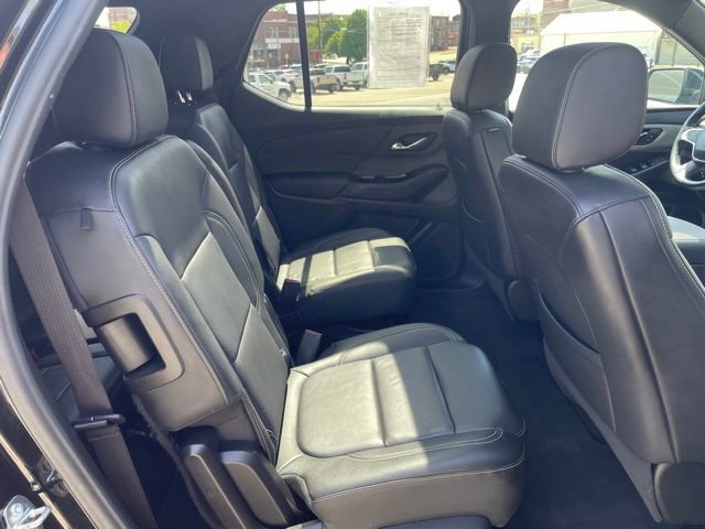 Used 2023 Chevrolet Traverse LT w/ LT Premium Package FWD image 38