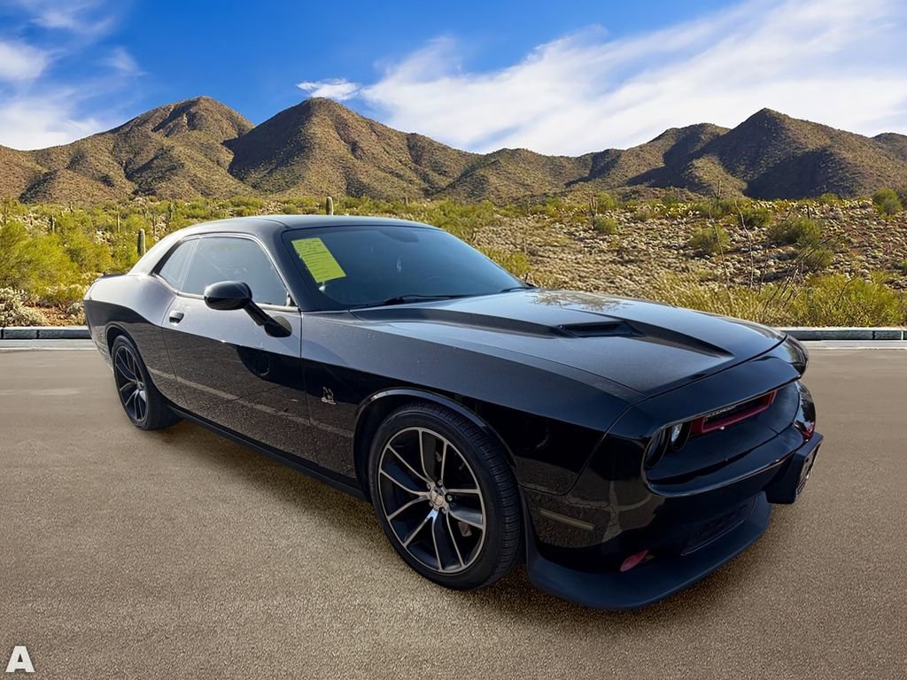 Used 2016 Dodge Challenger R/T Scat Pack w/ Leather Interior Group image 5