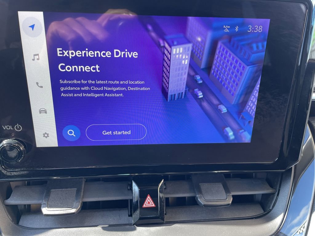 Used 2023 Toyota Corolla Cross LE w/ Moonroof Package image 19