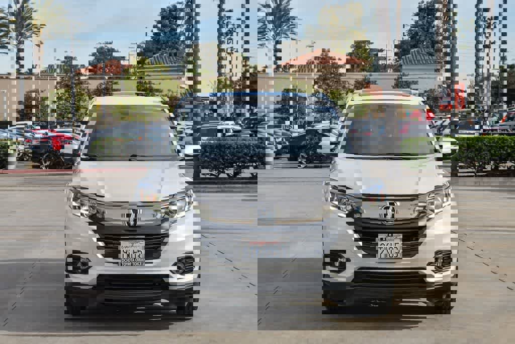 Used 2021 Honda HR-V EX image 2