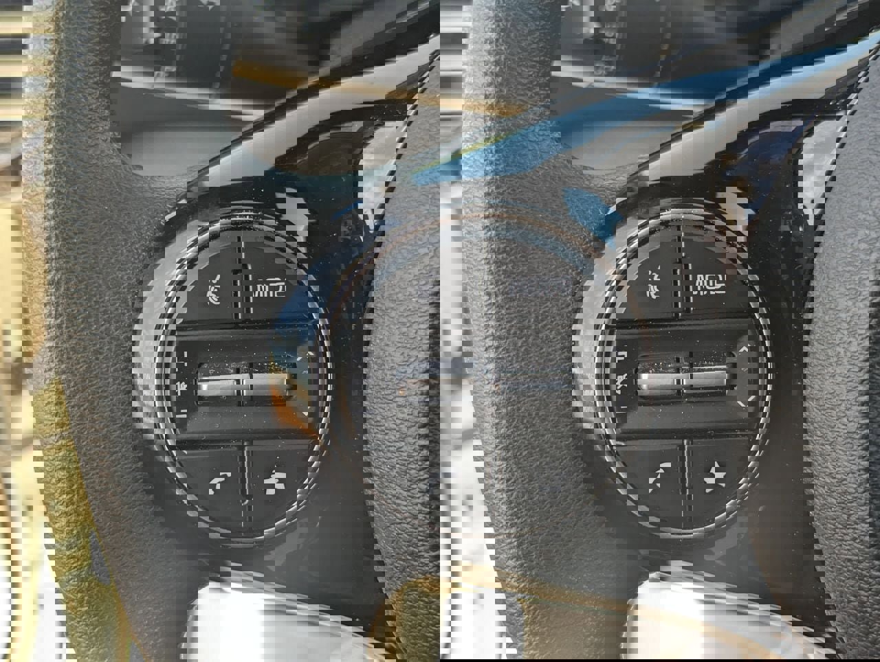 Used 2025 Kia Soul S image 30