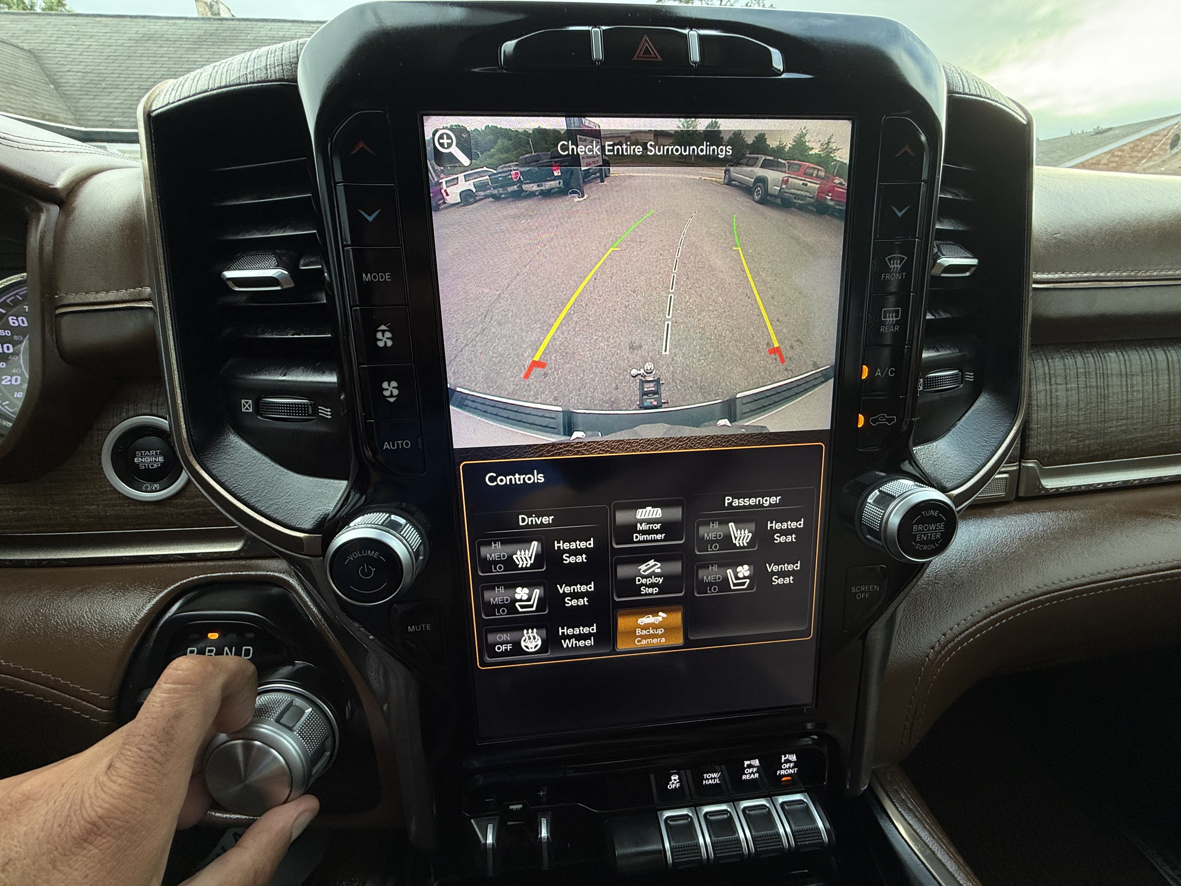 Used 2019 RAM 1500 Limited AWD/4WD image 32