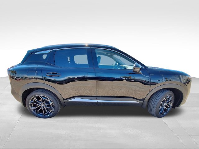 New 2026 Nissan Kicks SR AWD/4WD image 8