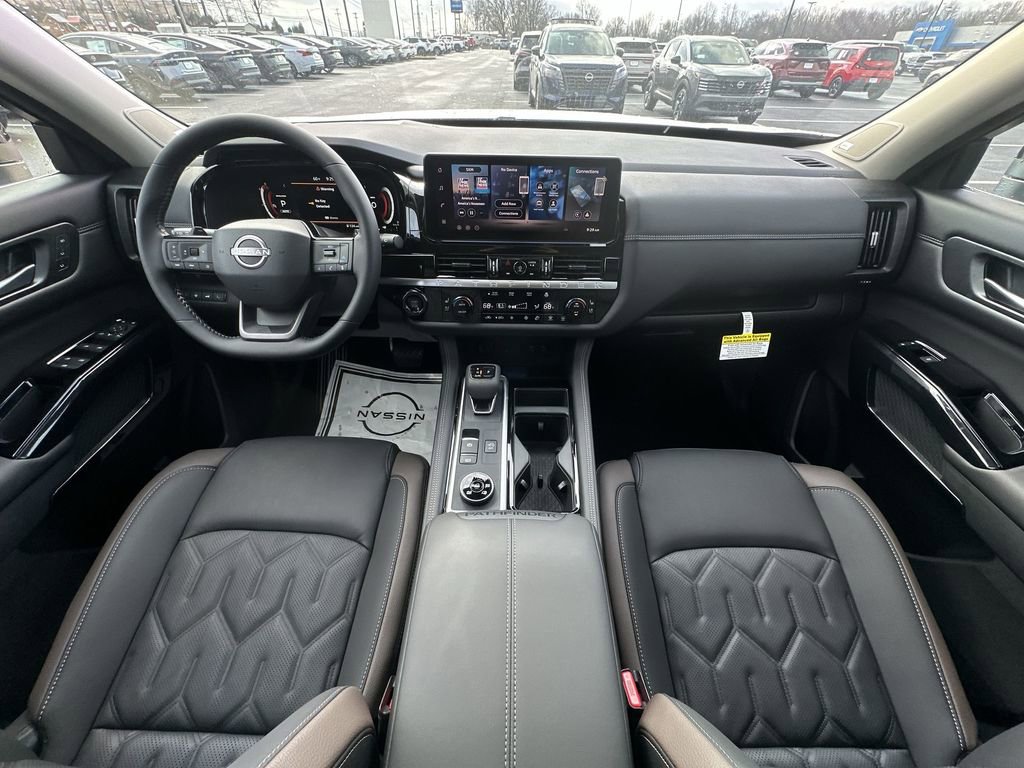 New 2026 Nissan Pathfinder Platinum image 20