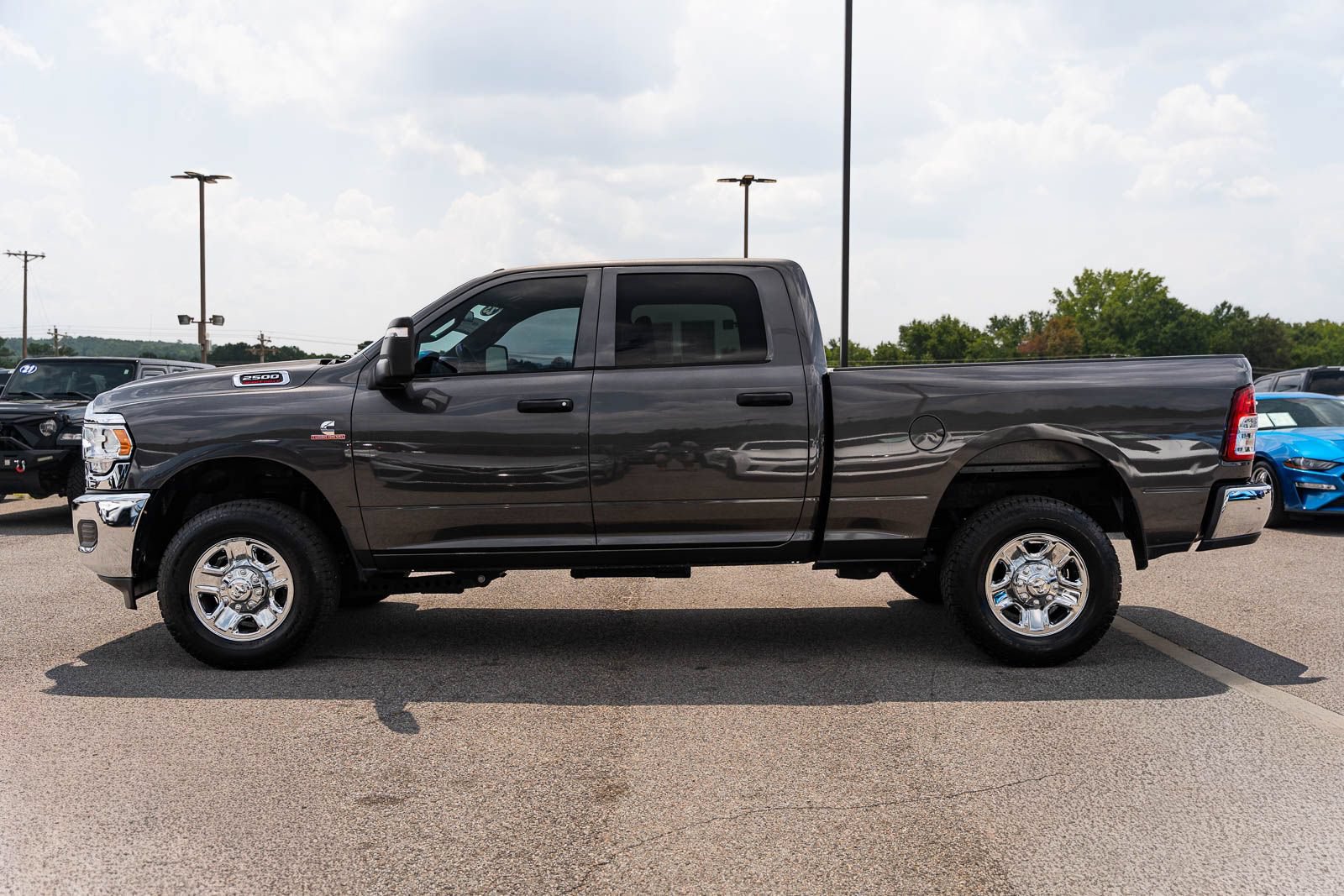 Used 2023 RAM 2500 Tradesman AWD/4WD image 4
