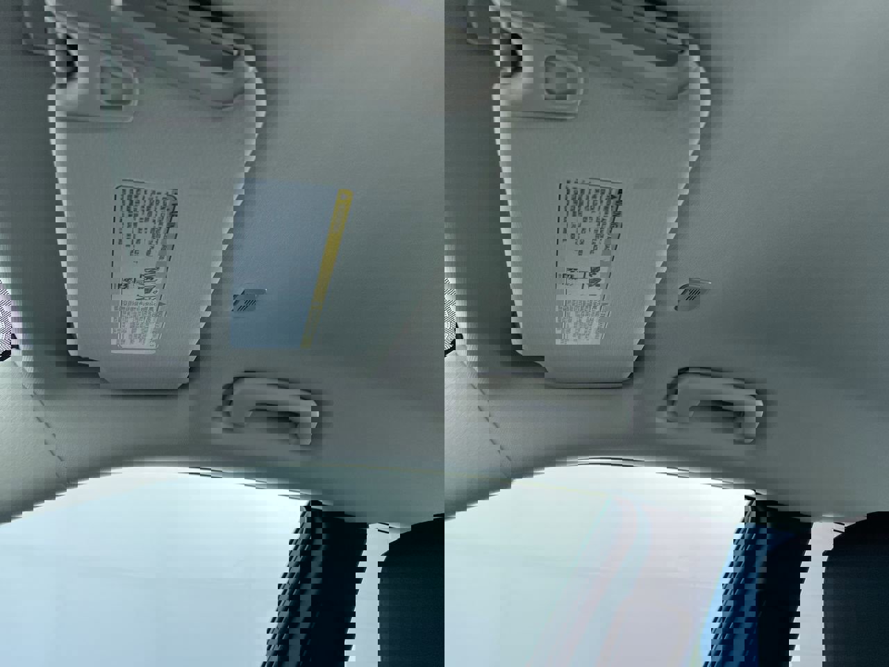 Used 2023 Chrysler 300 Touring w/ Sport Appearance Package image 19