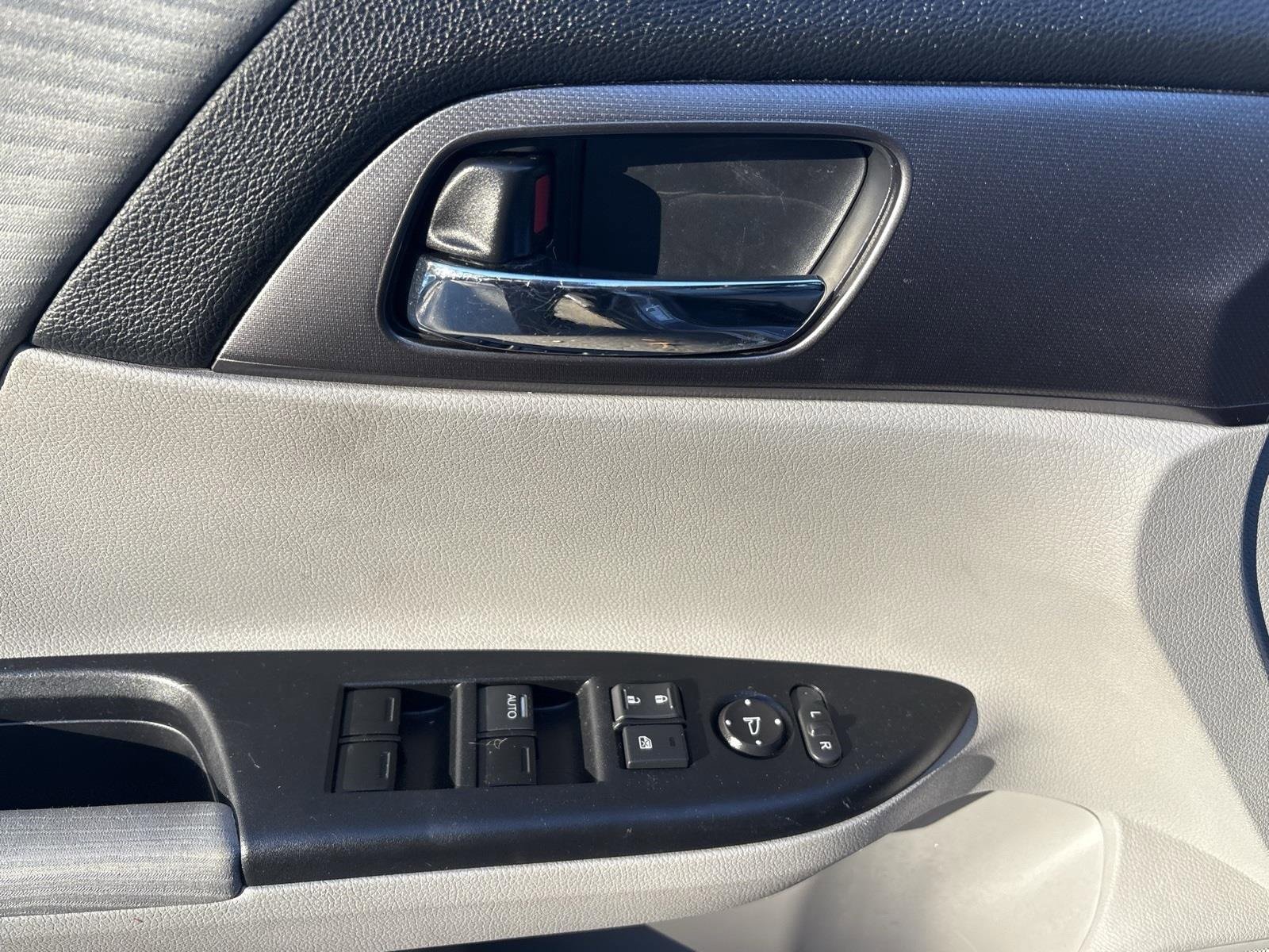 Used 2015 Honda Accord LX image 16