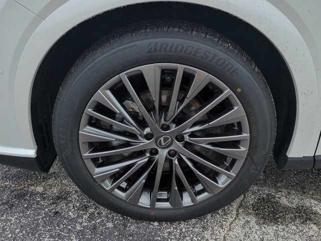 New 2026 Lexus RX 450h AWD w/ Convenience Package image 11