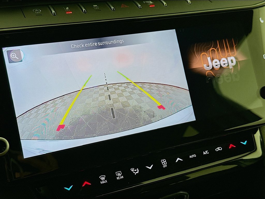 New 2026 Jeep Grand Cherokee Altitude AWD/4WD image 19