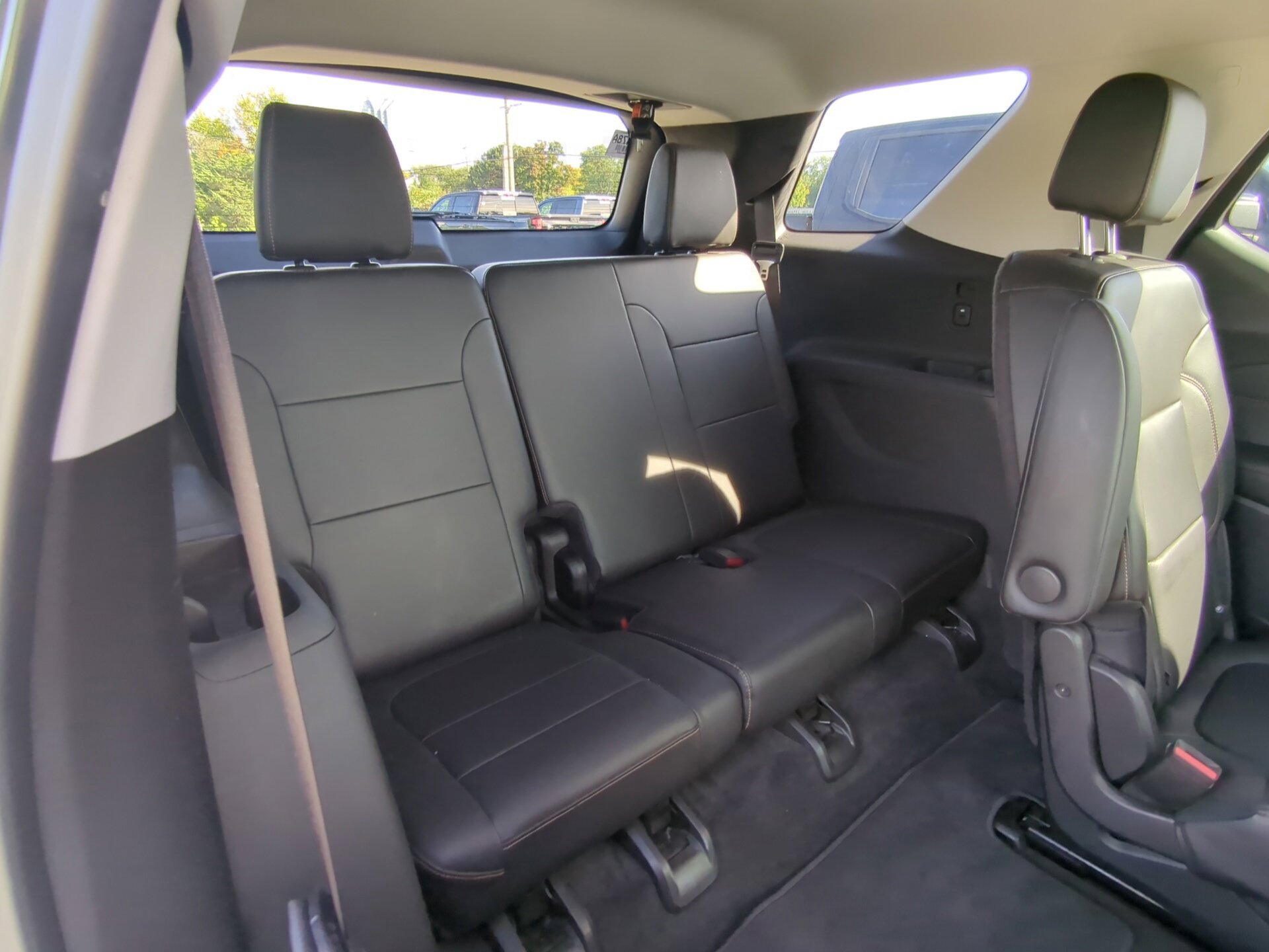 Used 2020 Chevrolet Traverse RS FWD image 10