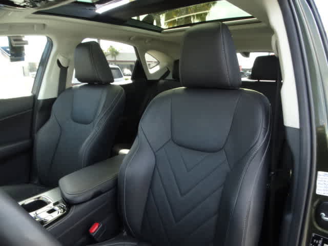 Used 2023 Lexus NX 350h Luxury w/ Vision Package image 18