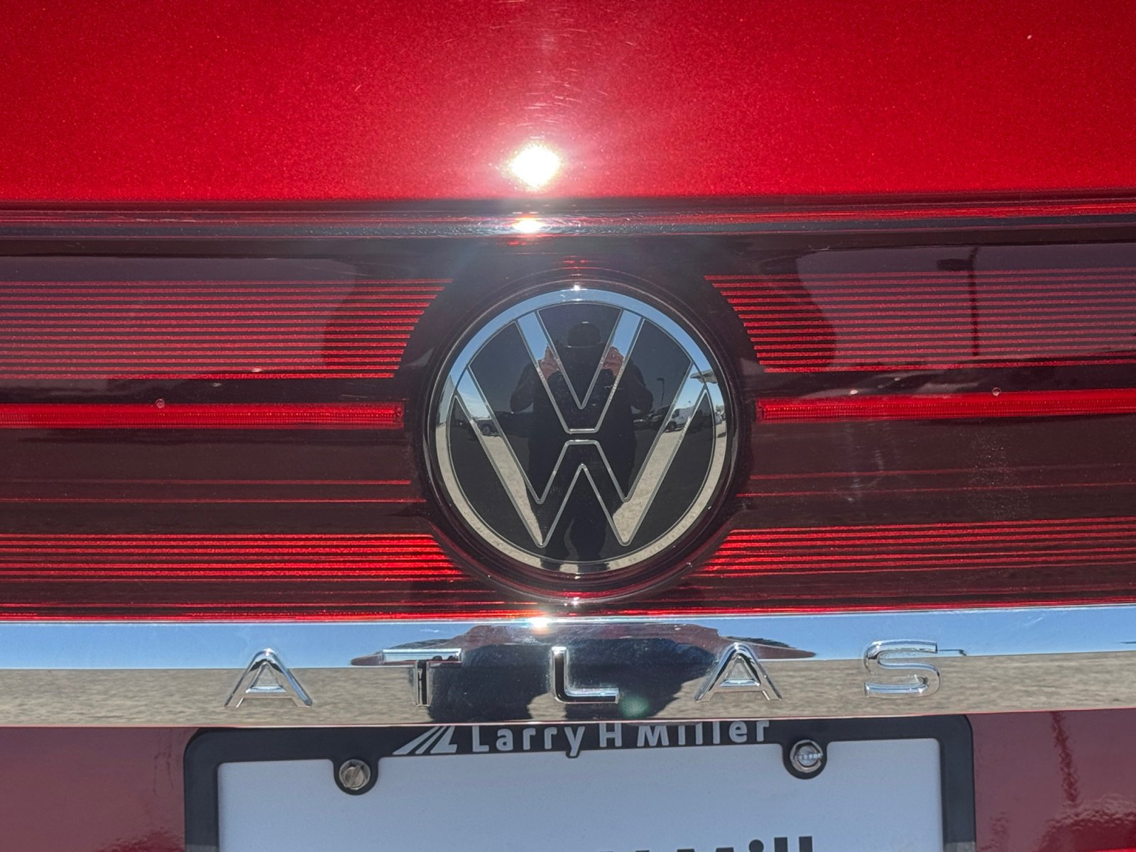 Used 2024 Volkswagen Atlas SEL Premium R-Line AWD/4WD image 12