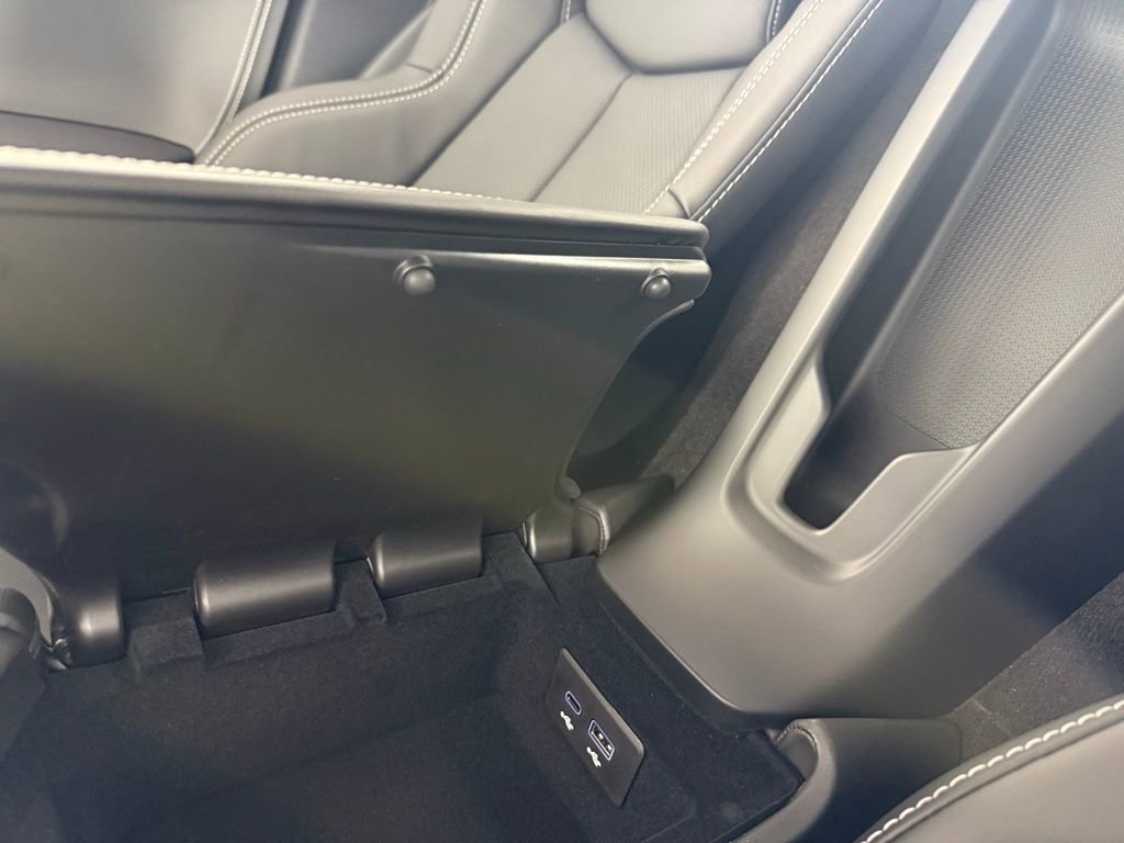 New 2026 Chevrolet Corvette Stingray Convertible w/ Battery Protection Package image 21