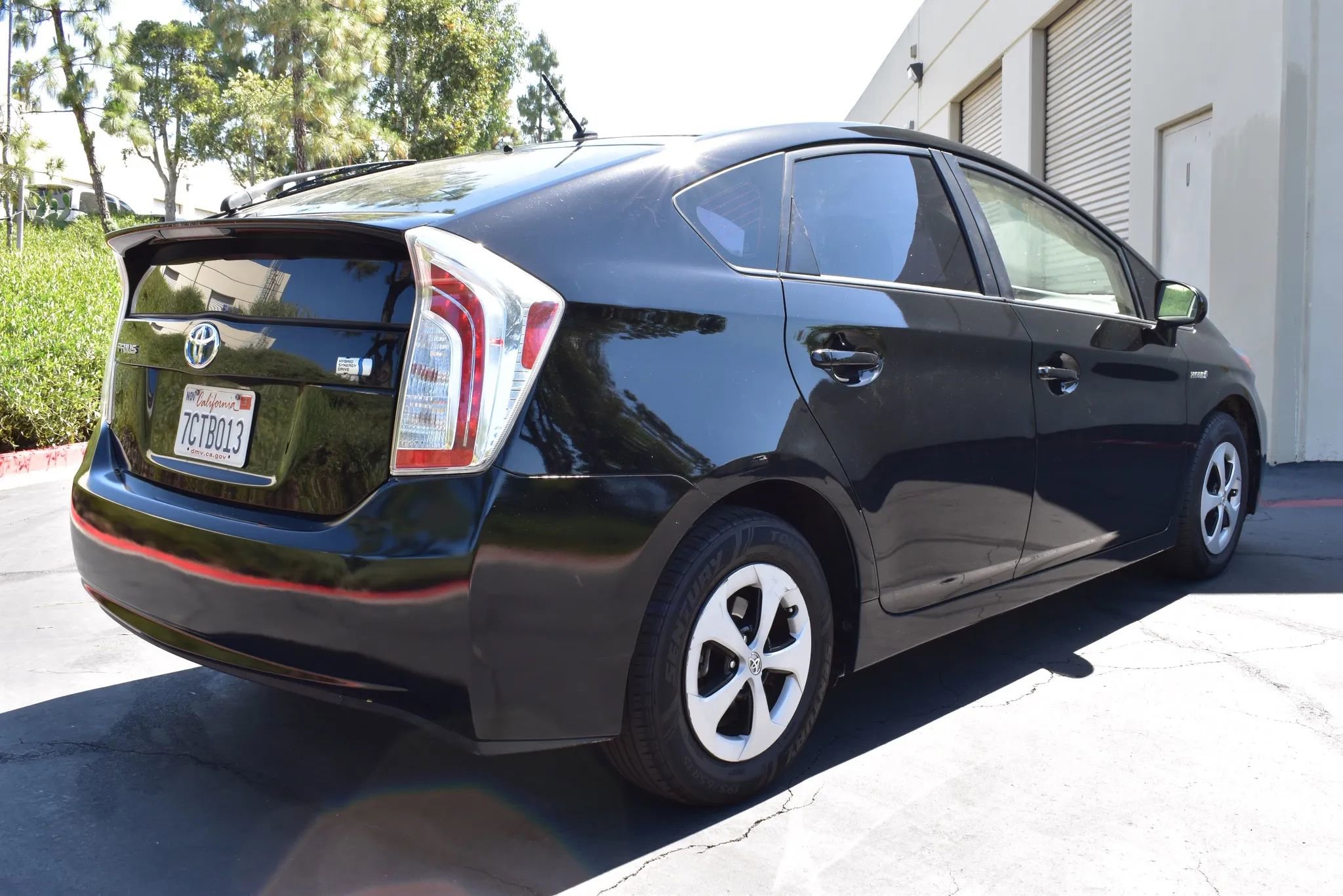 Used 2013 Toyota Prius Two FWD image 5