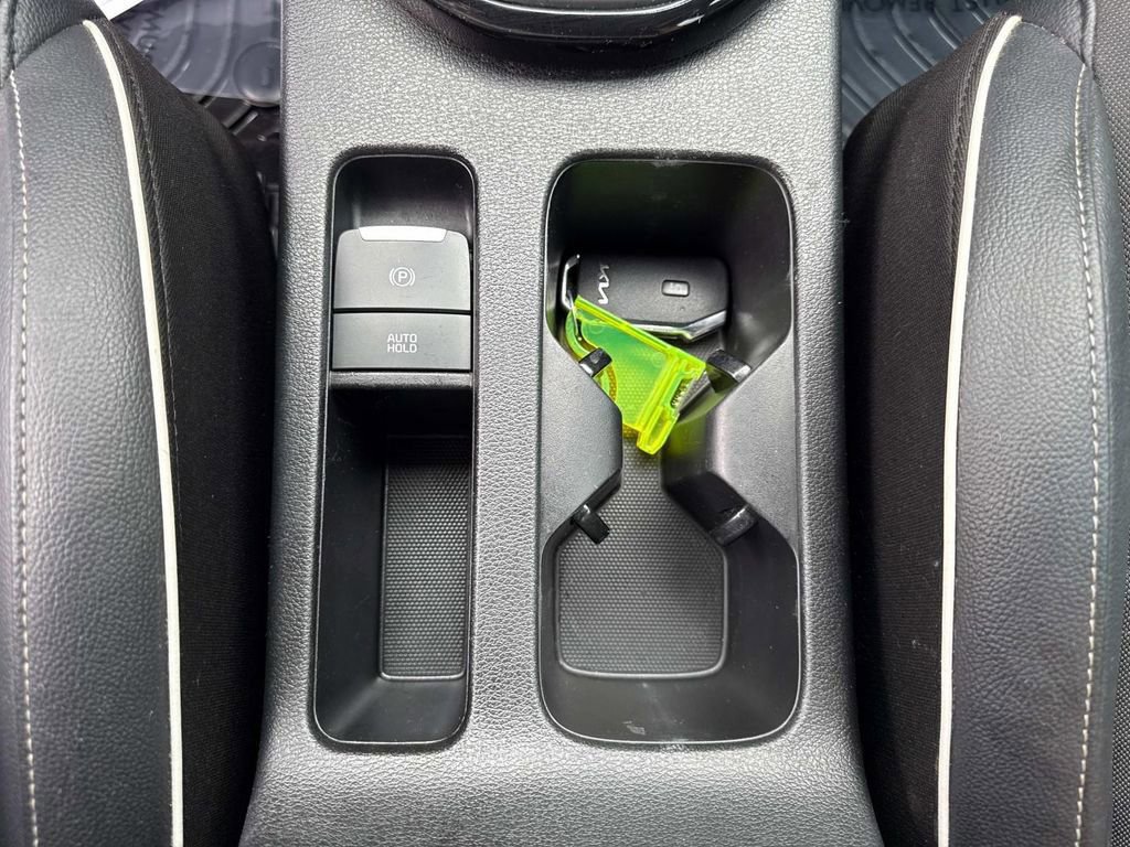 Used 2024 Kia Forte GT-Line w/ GT-Line Premium Package image 25