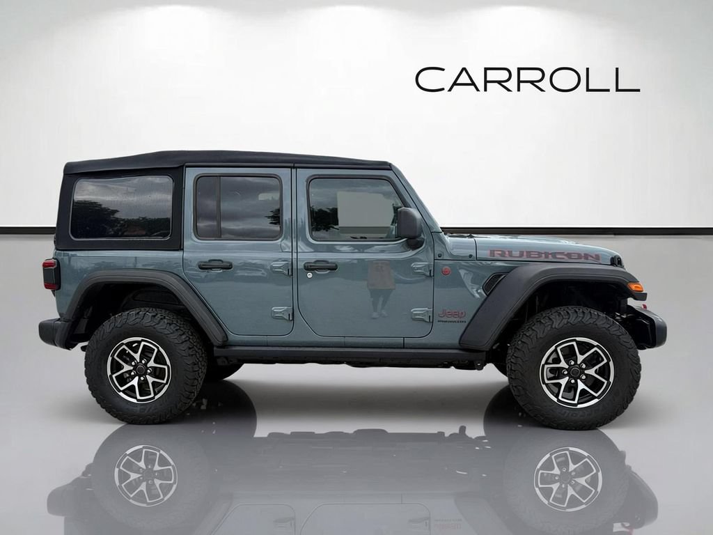 Used 2024 Jeep Wrangler Unlimited Rubicon AWD/4WD image 2