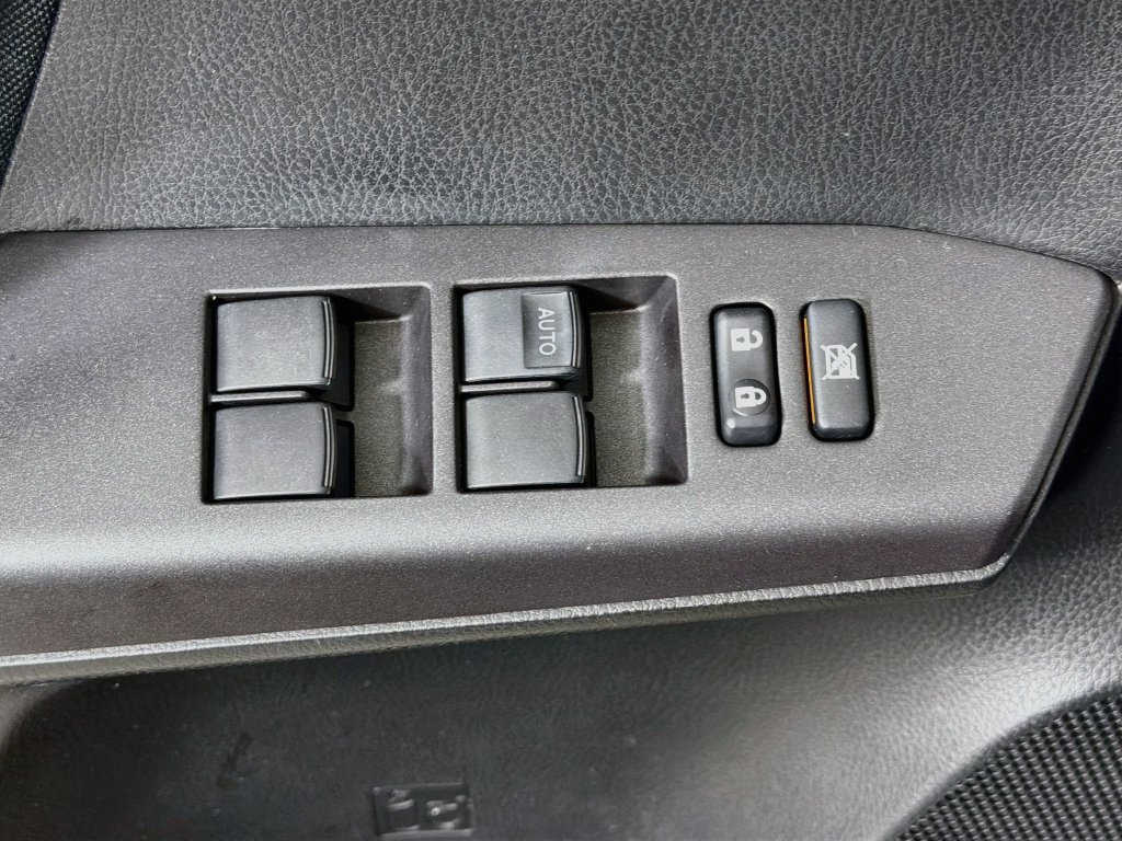 Used 2018 Toyota RAV4 LE w/ All Weather Liner Package AWD/4WD image 13