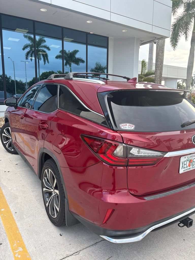 Certified 2021 Lexus RX 350L FWD w/ Premium Package image 6