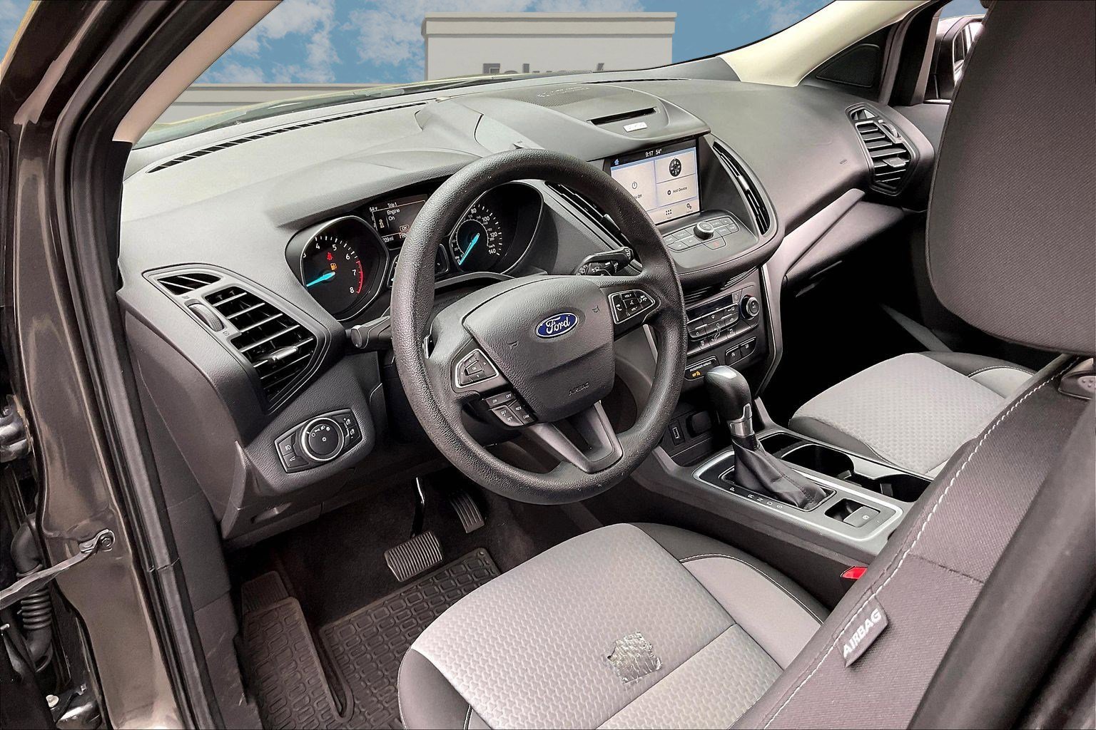 Used 2017 Ford Escape SE w/ Equipment Group 201A AWD/4WD image 13