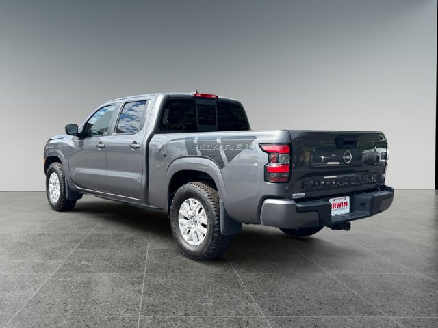 Used 2022 Nissan Frontier SV w/ Technology Package AWD/4WD image 3