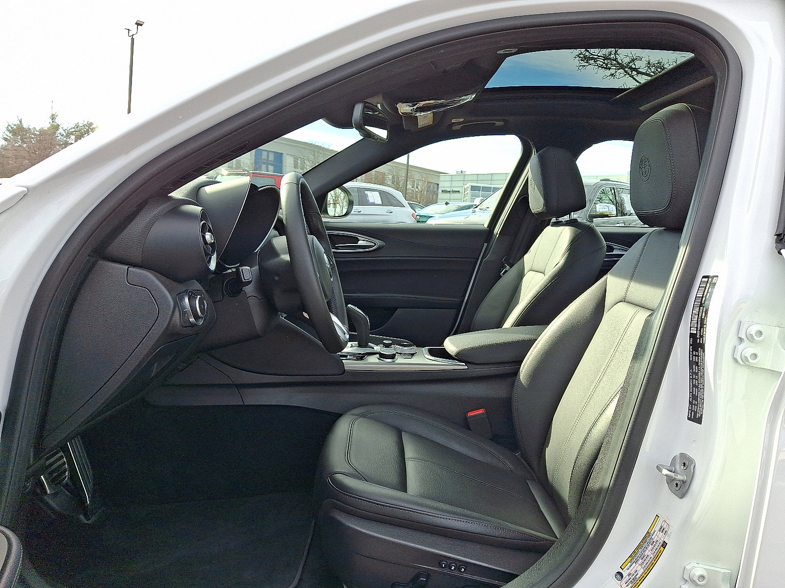 Used 2024 Alfa Romeo Giulia Ti image 13