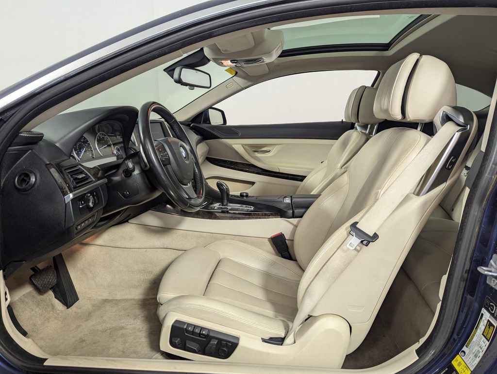 Used 2013 BMW 650i Coupe RWD image 4