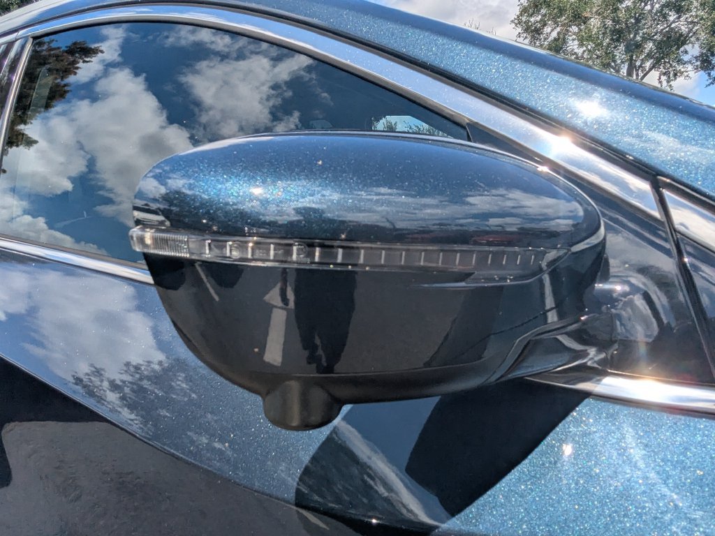 Used 2018 Nissan Murano SL w/ Moonroof Package FWD image 24