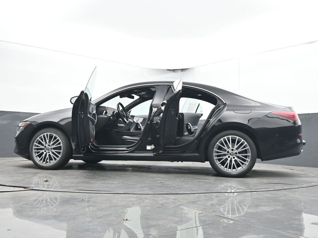 Used 2025 Mercedes-Benz CLA 250 4MATIC image 70