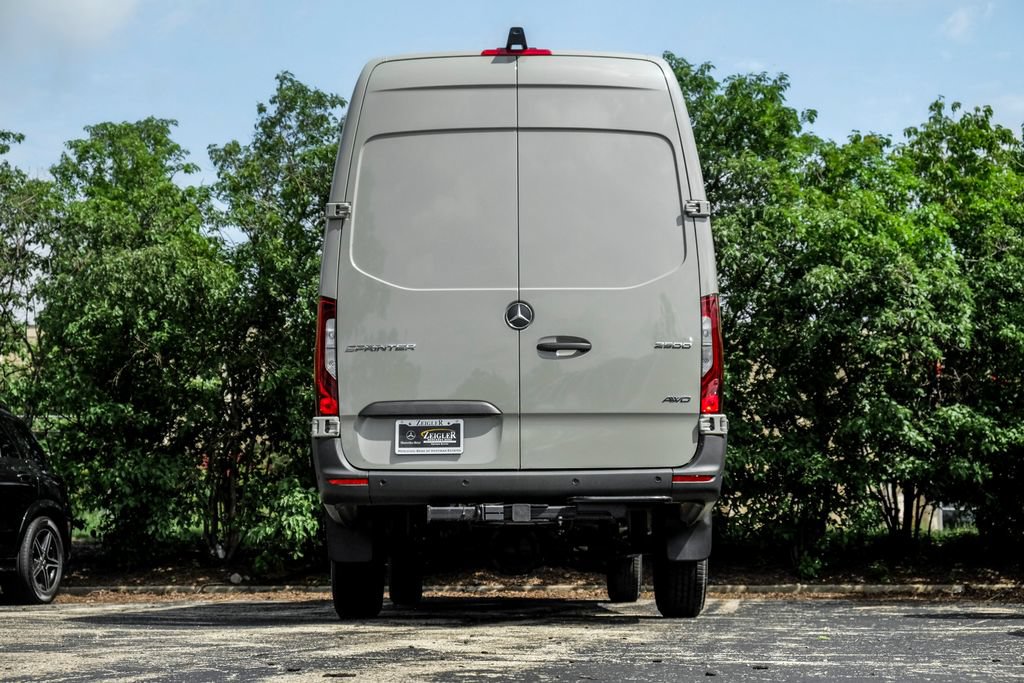 New 2026 Mercedes-Benz Sprinter 2500 image 8