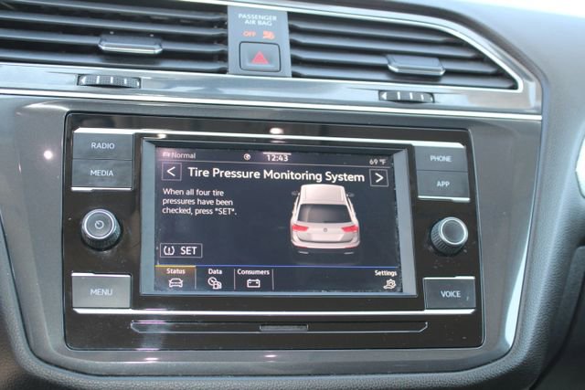 Used 2022 Volkswagen Tiguan S image 25
