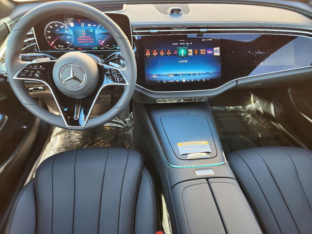 New 2025 Mercedes-Benz E 350 4MATIC Sedan image 12