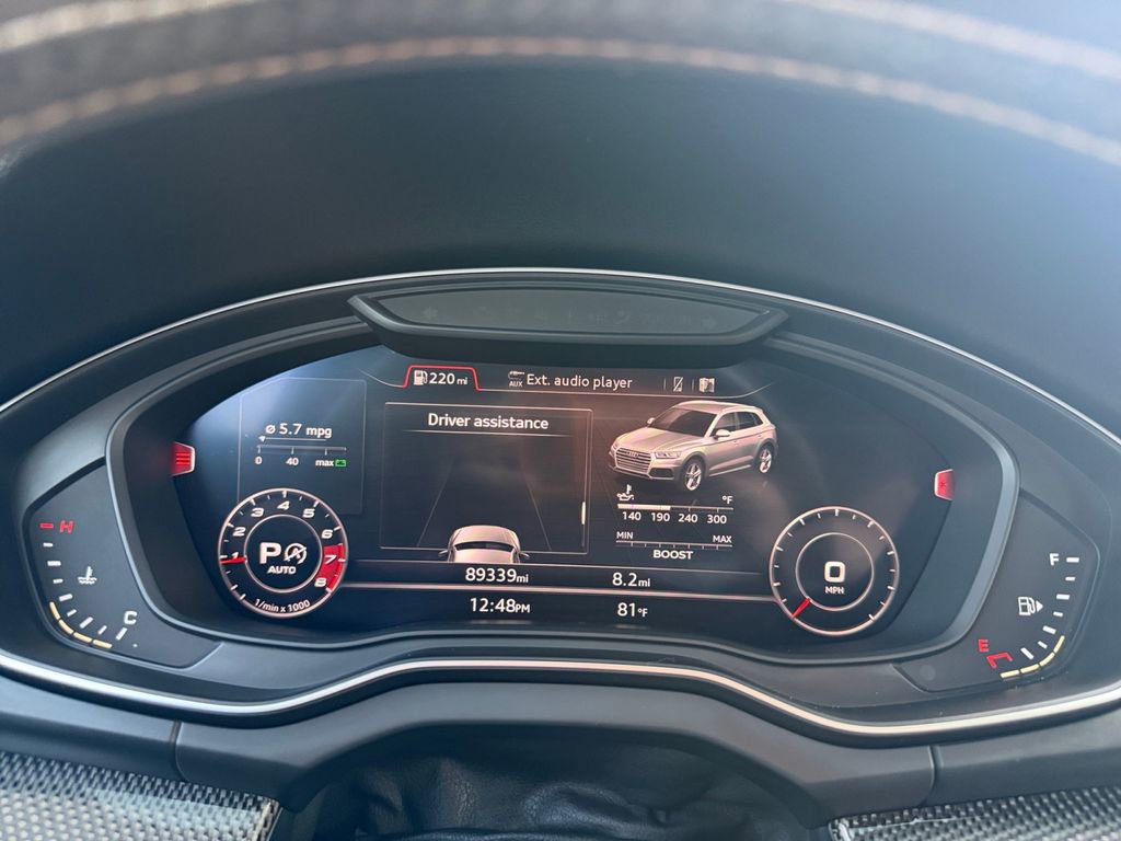 Used 2019 Audi SQ5 Premium Plus w/ Premium Plus Package AWD/4WD image 14
