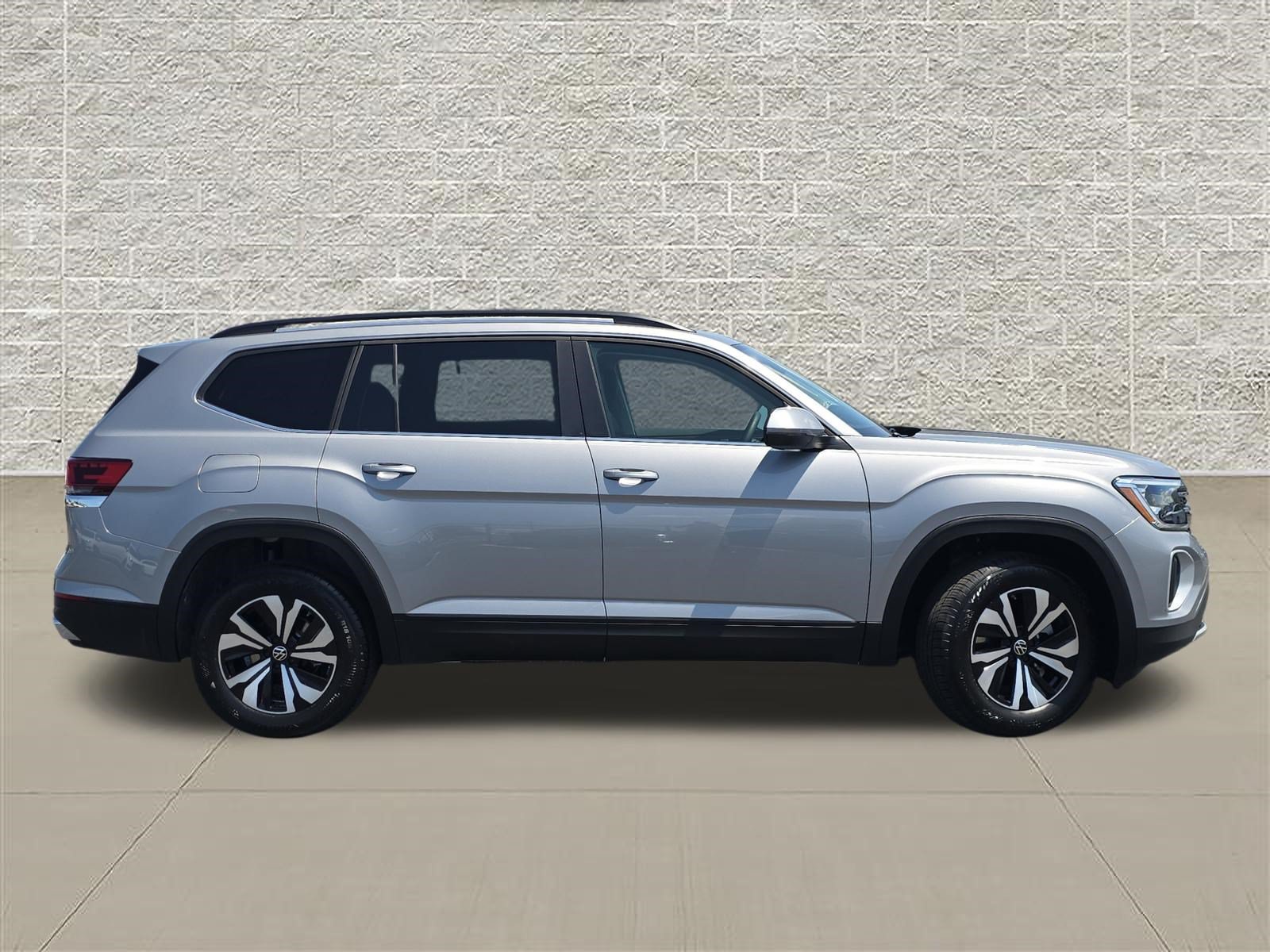 New 2026 Volkswagen Atlas SE AWD/4WD image 8