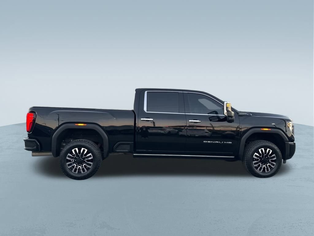 Used 2024 GMC Sierra 2500 Denali Ultimate w/ Max Trailering Package image 9