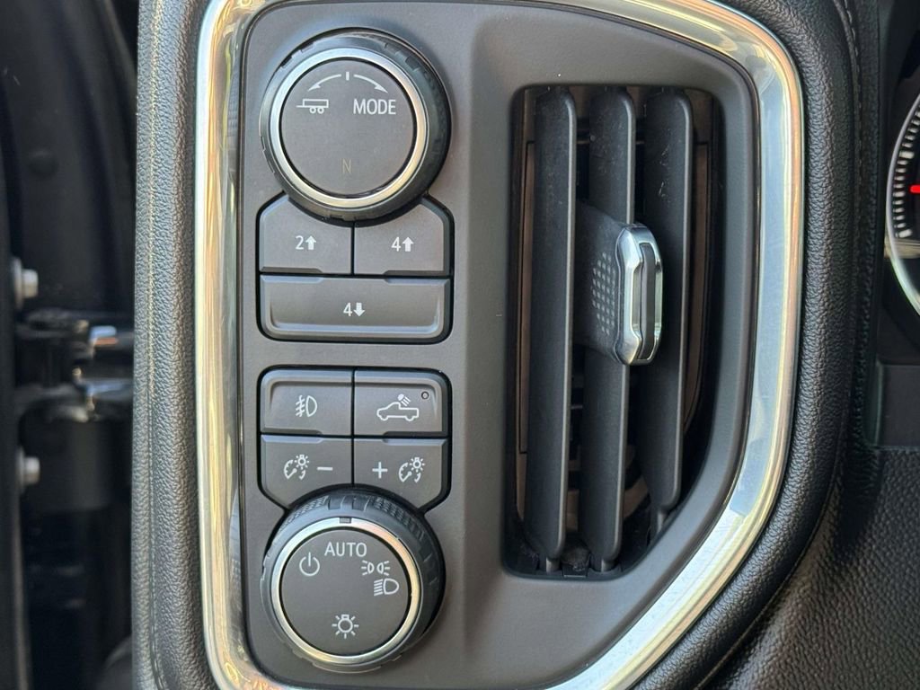 Used 2022 Chevrolet Silverado 3500 LT w/ Convenience Package AWD/4WD image 21