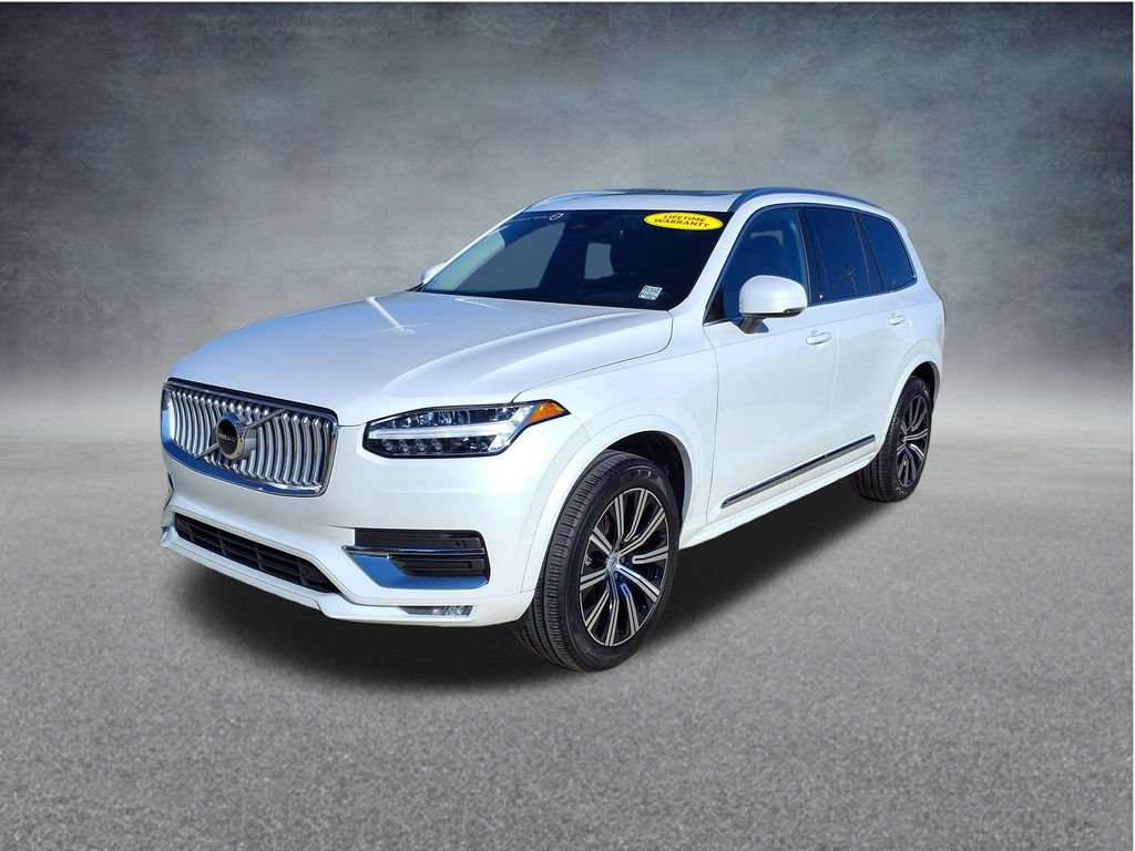 Certified 2025 Volvo XC90 B5 Core w/ Protection Package AWD/4WD image 4