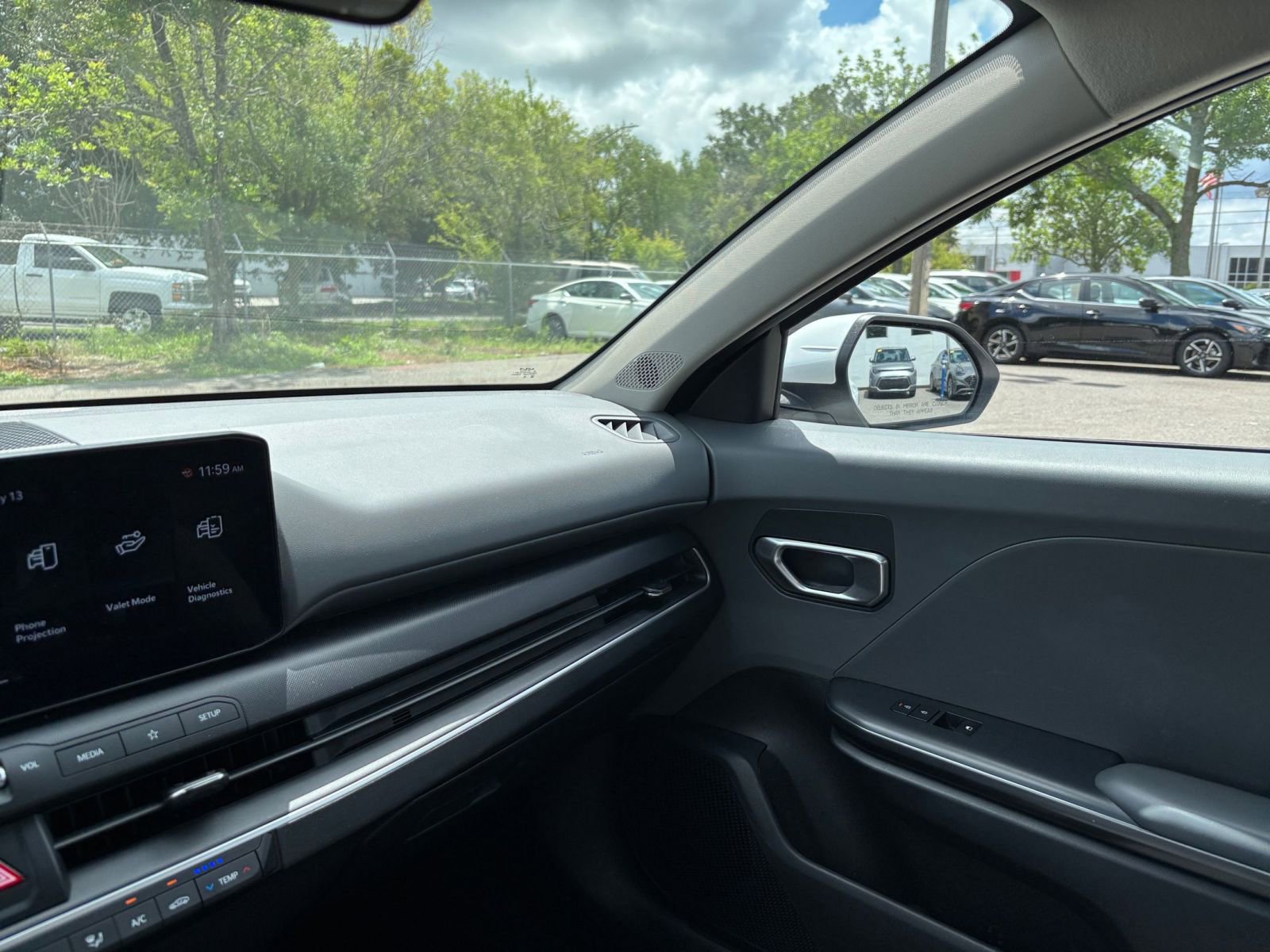 Used 2025 Kia K4 FWD image 34