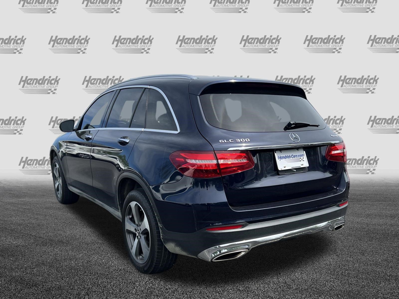 Used 2019 Mercedes-Benz GLC 300 4MATIC image 9