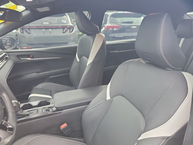 Used 2025 Toyota Camry SE FWD image 21