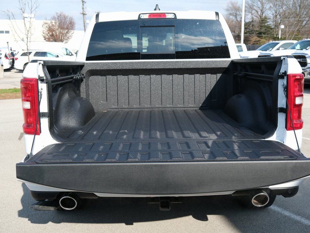 New 2026 RAM 1500 Laramie w/ Laramie Preferred Package AWD/4WD image 38