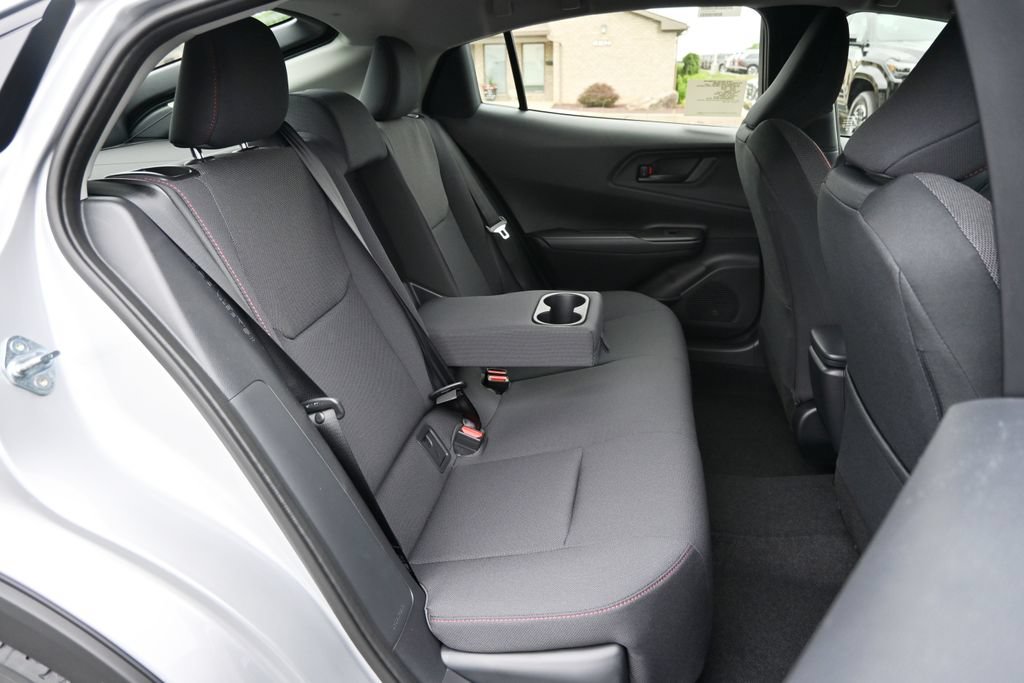 New 2026 Toyota Prius Plug-In Hybrid FWD image 14