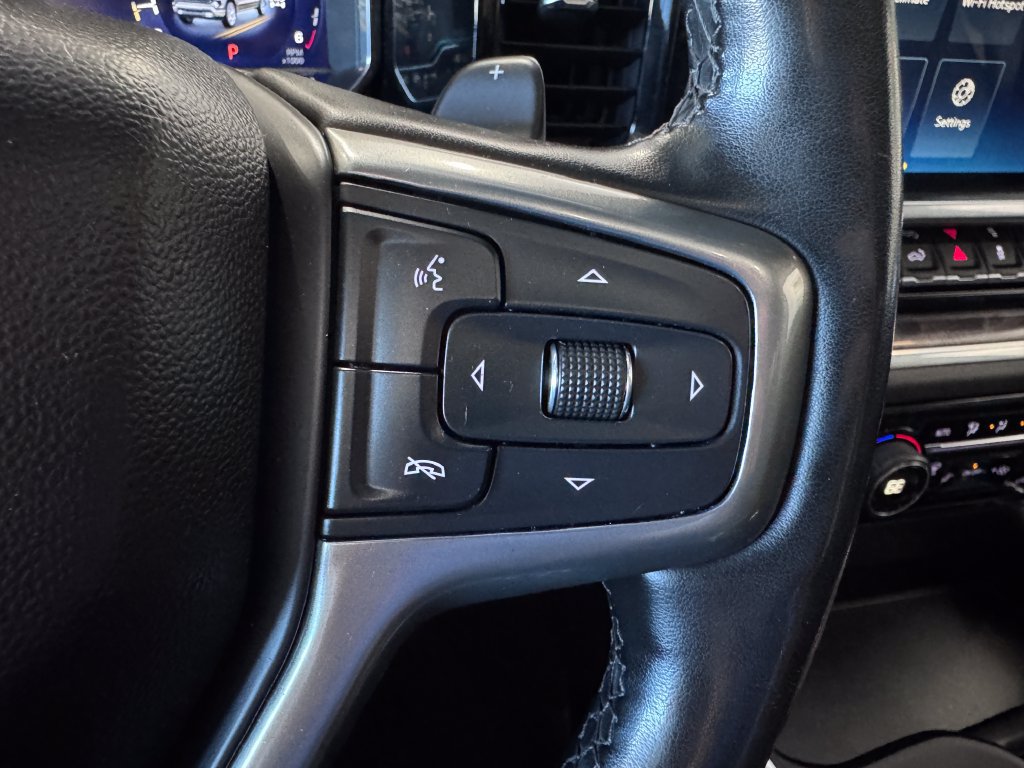 Certified 2023 Chevrolet Silverado 1500 LTZ w/ LTZ Premium Package AWD/4WD image 17