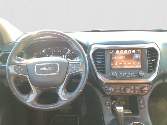 Used 2018 GMC Acadia SLT w/ LPO, Floor Liner Package image 9