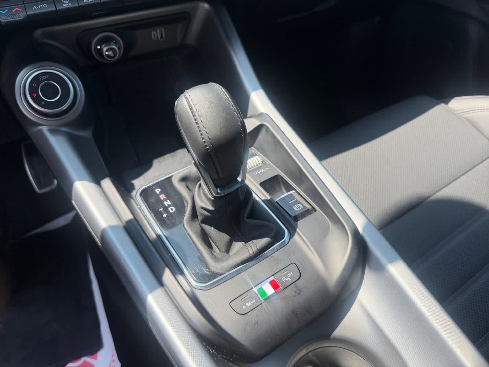 Used 2024 Alfa Romeo Tonale Speciale AWD/4WD image 25