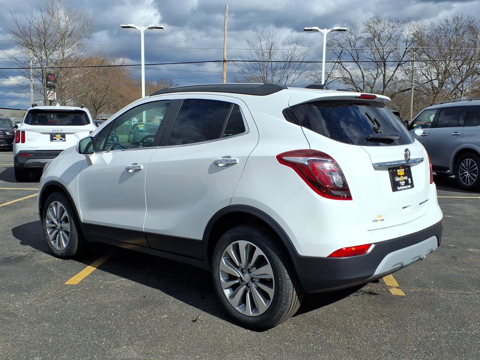 Used 2019 Buick Encore Preferred image 8