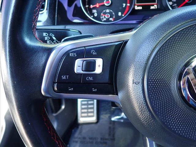Used 2018 Volkswagen GTI SE FWD image 15