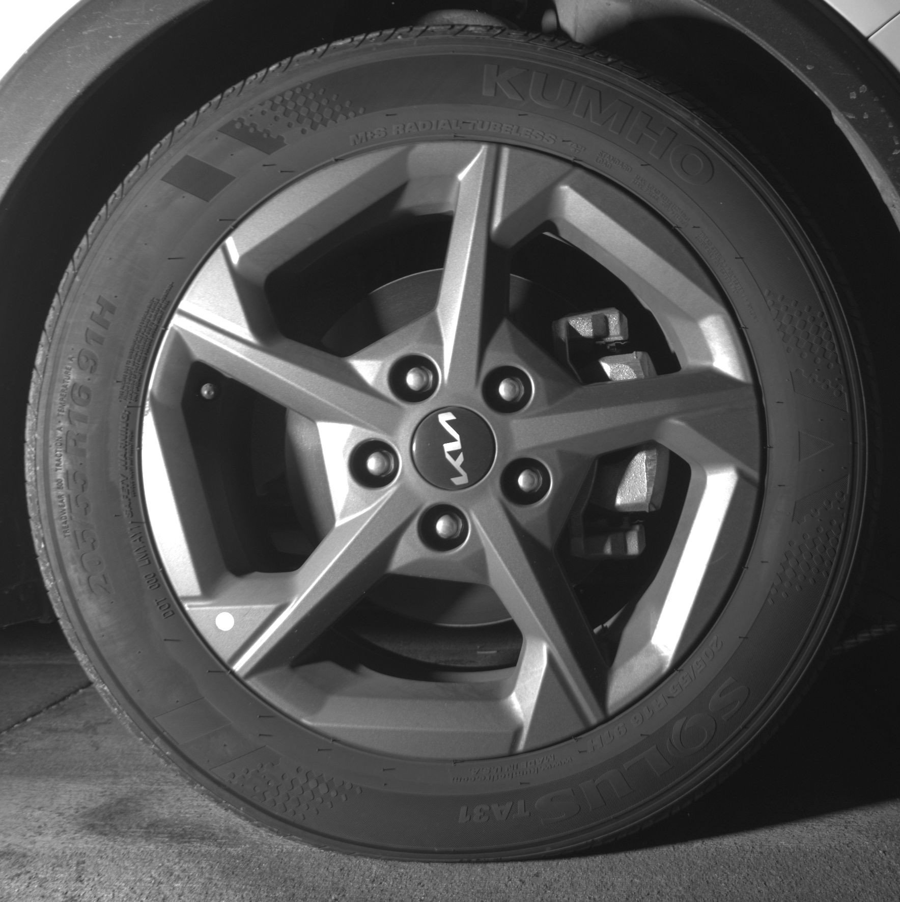 Used 2025 Kia K4 LXS image 13