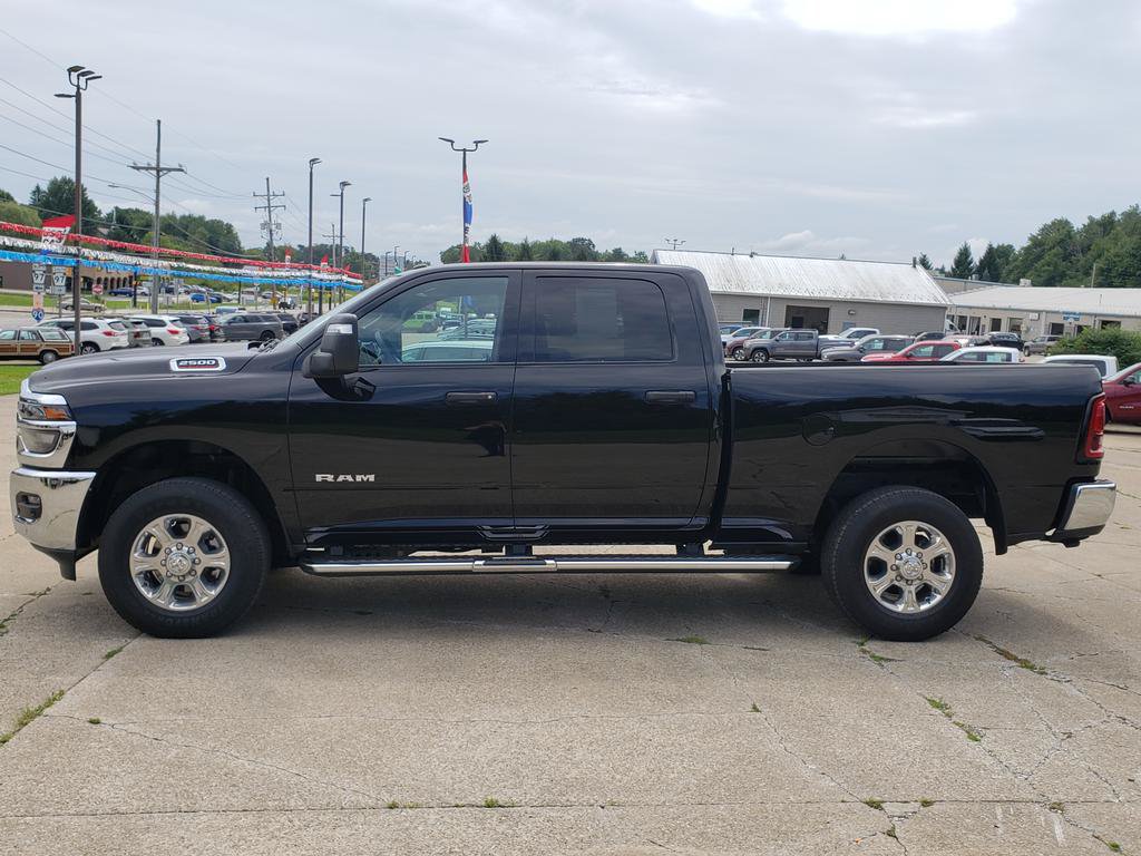 Used 2026 RAM 2500 Big Horn AWD/4WD image 6