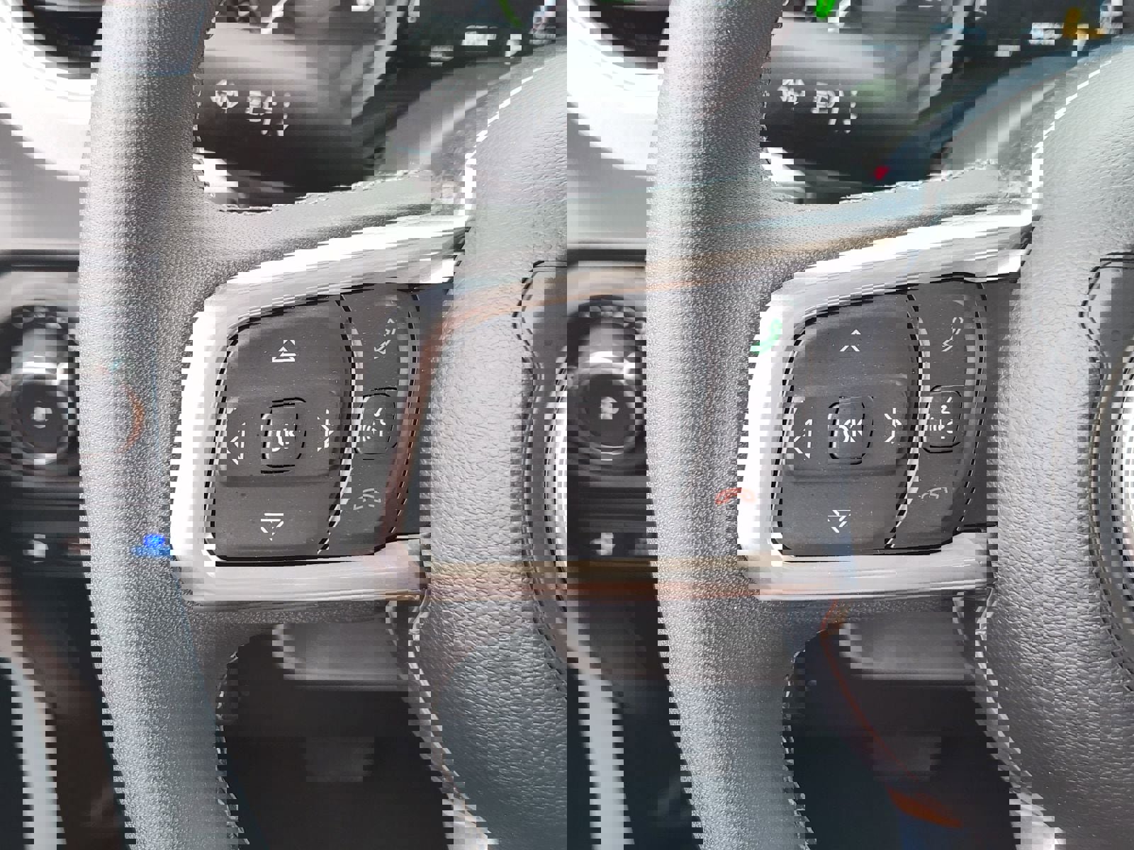 Used 2025 Jeep Wrangler Sahara w/ Safety Group image 36