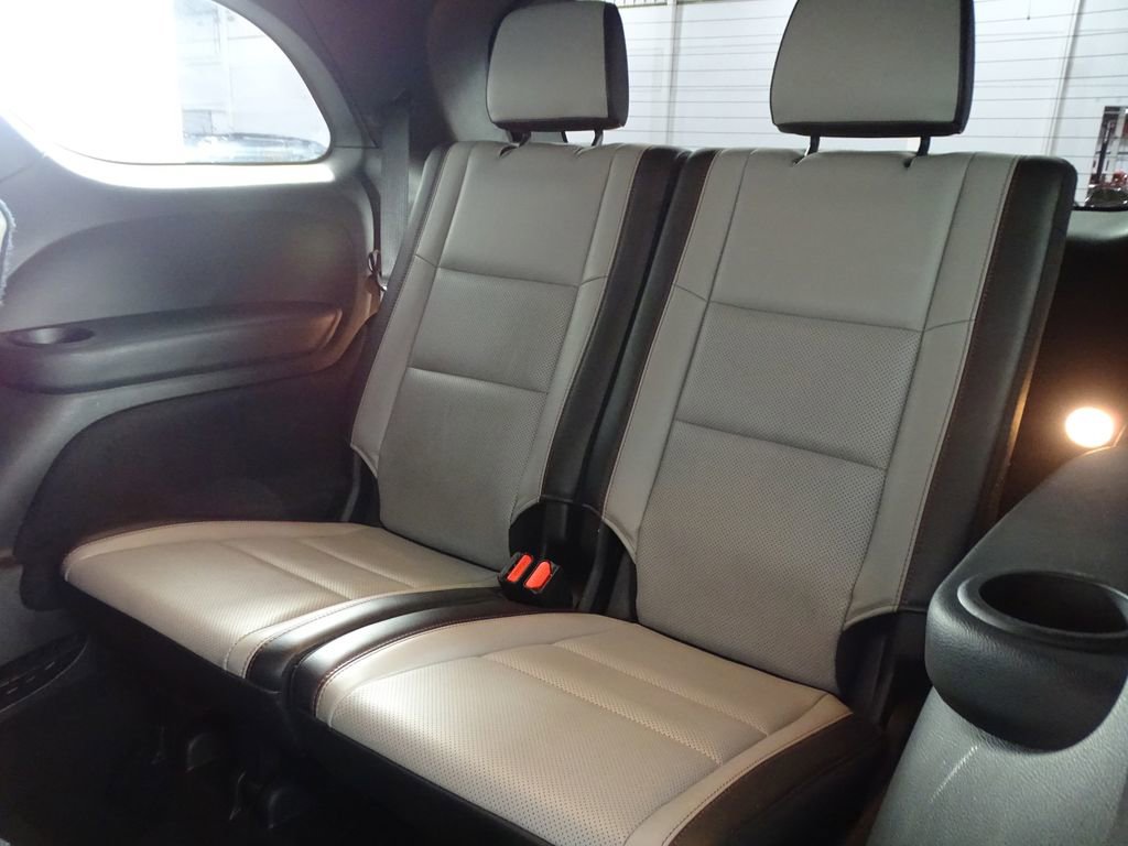 Used 2024 Dodge Durango GT image 16